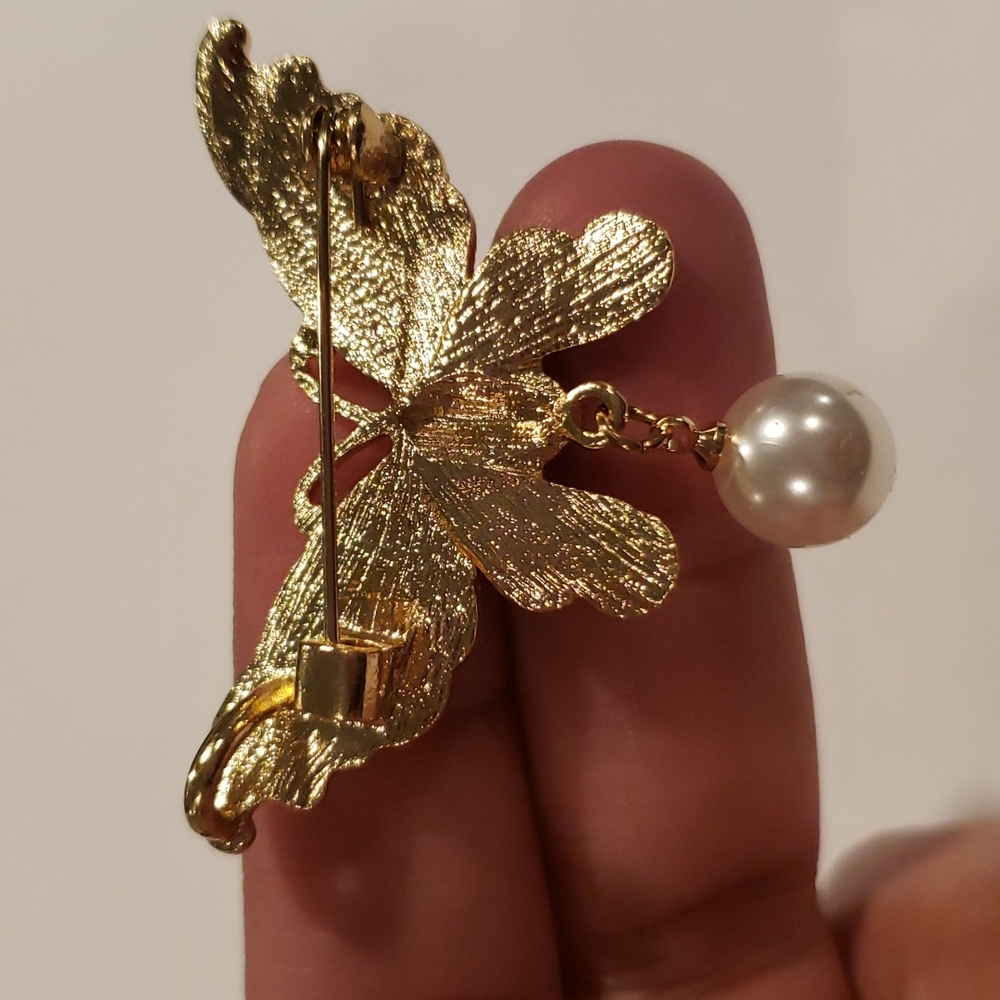 Butterfly Rhinestone Brooch Pin - Picture 3 of 5